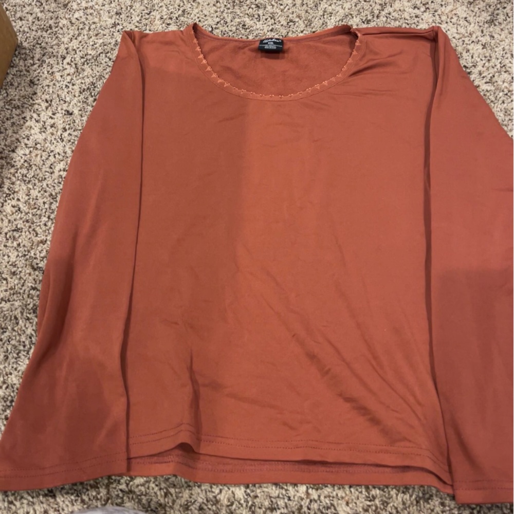 Orange/ Red Women’s Long Sleeve Shirt Size XXL